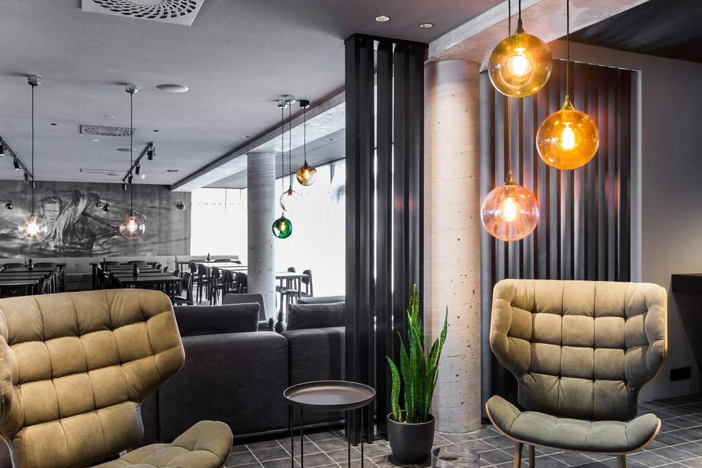 Hotel1212