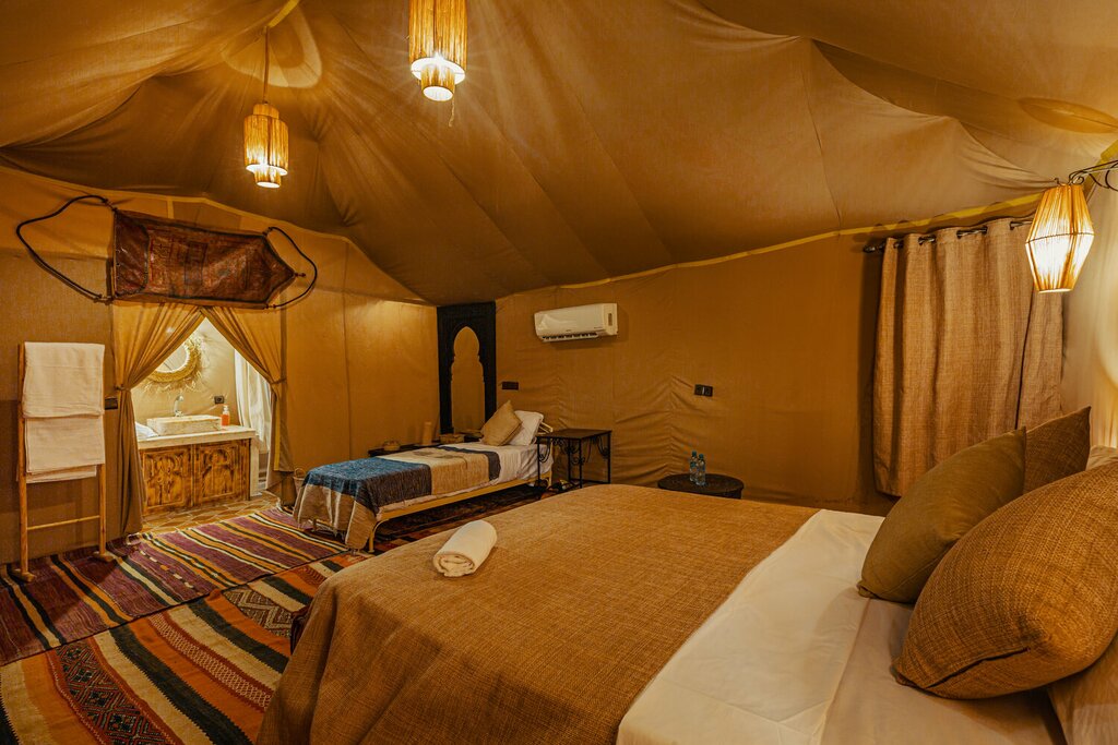 Hotel90