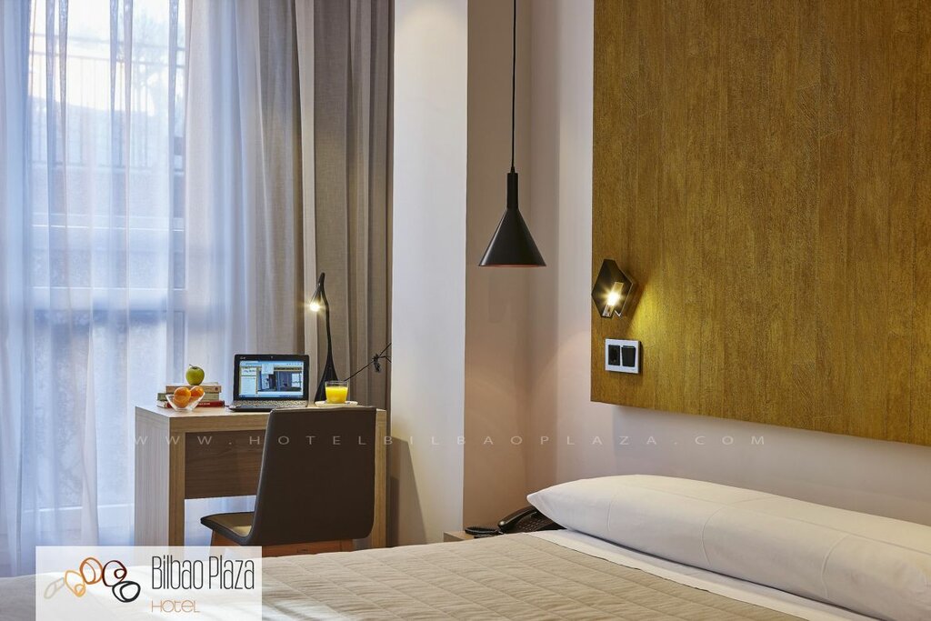 Hotel921
