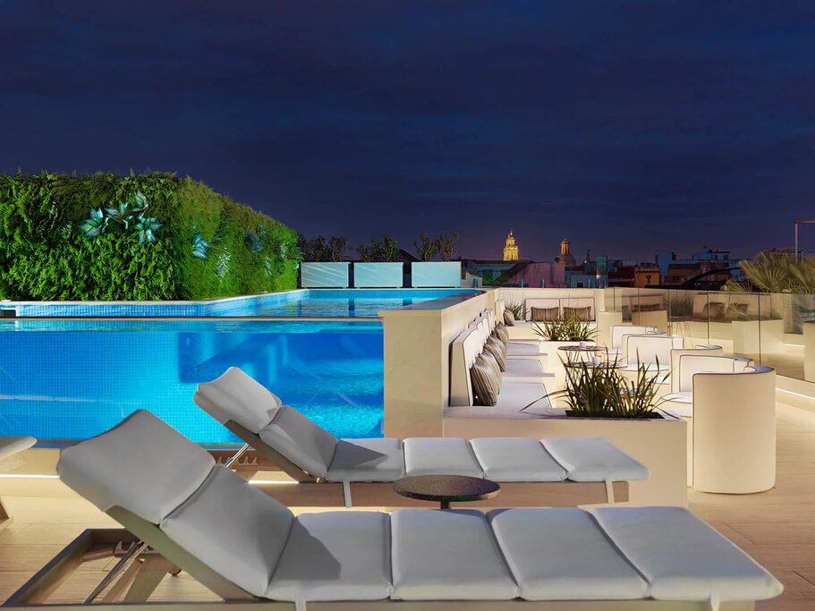 Hotel651