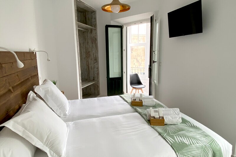 Hotel906