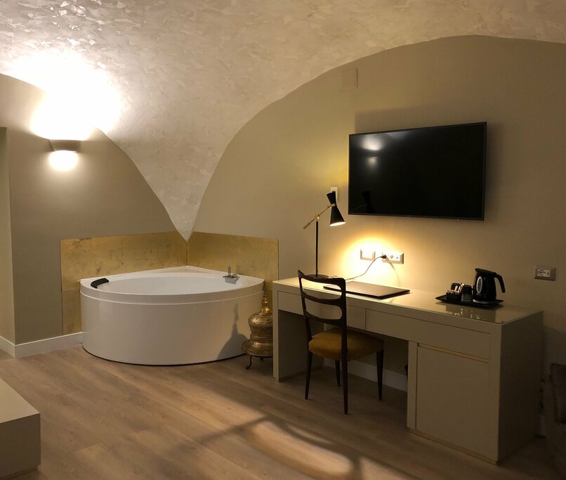 Hotel25