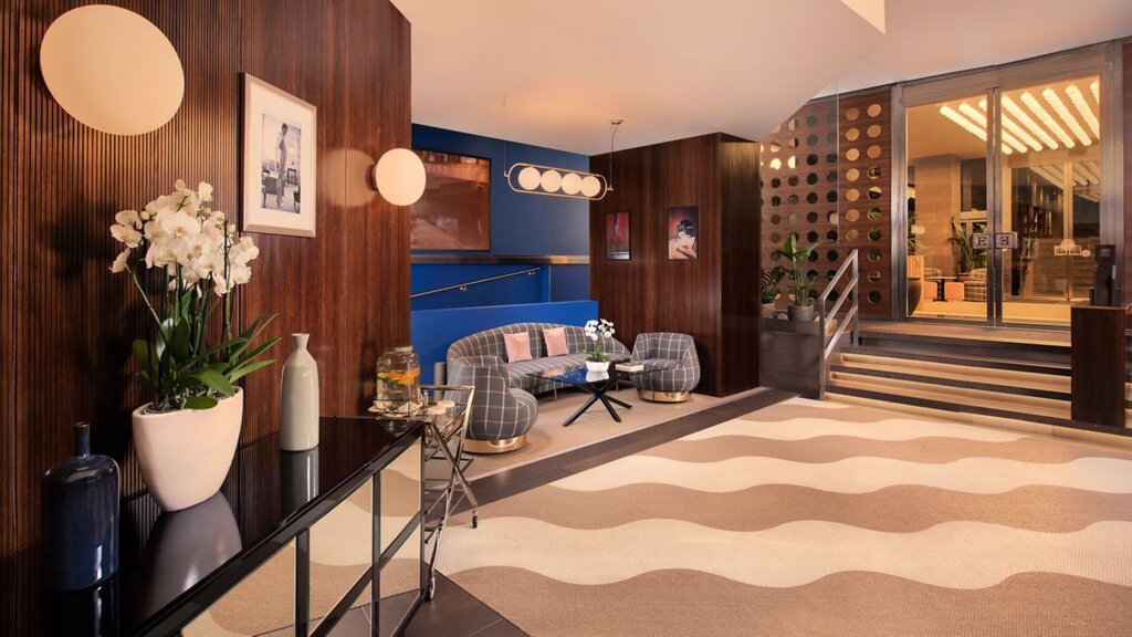 Hotel661