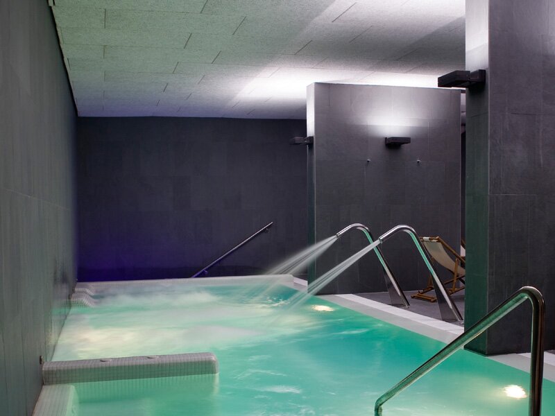 Hotel947