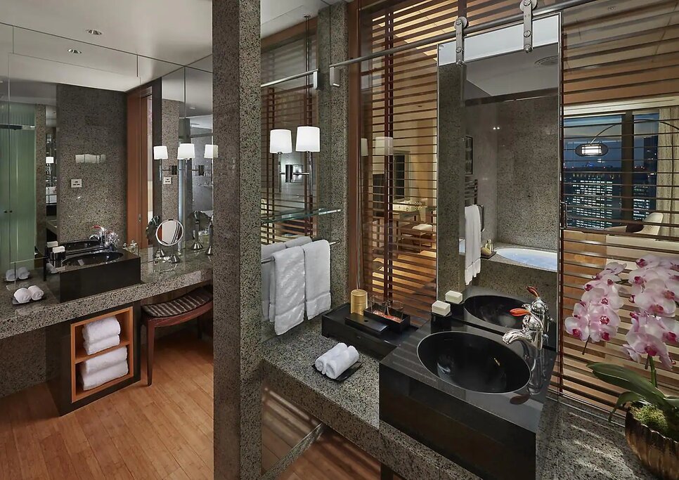 Hotel141