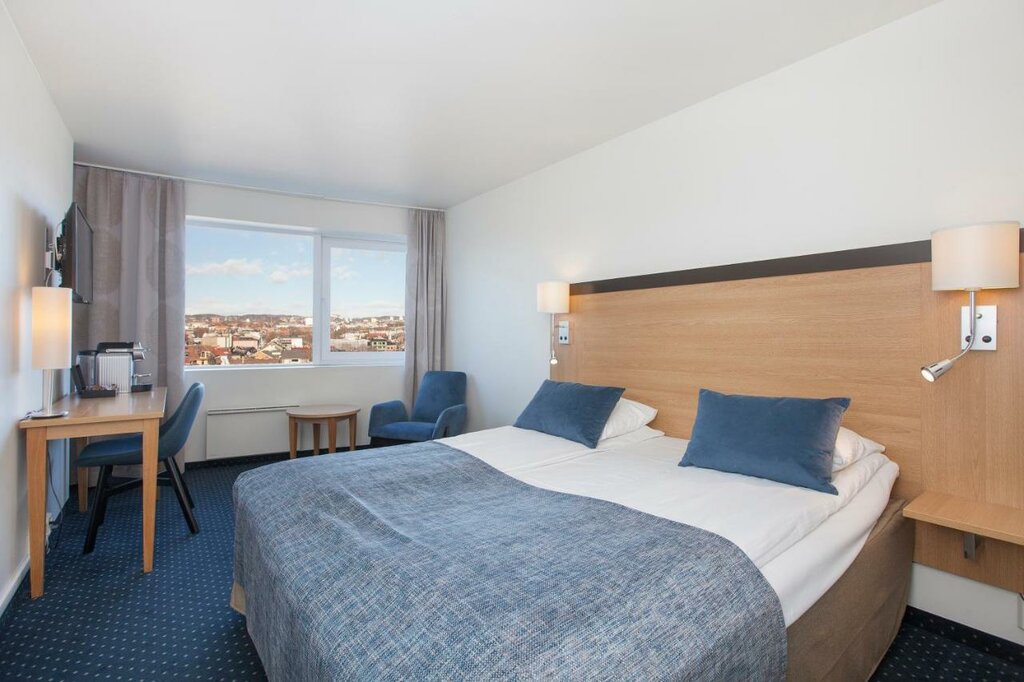 Hotel424