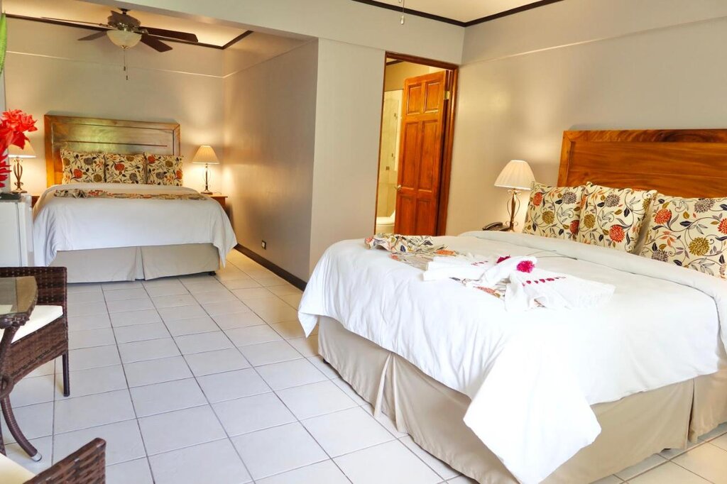 Hotel164