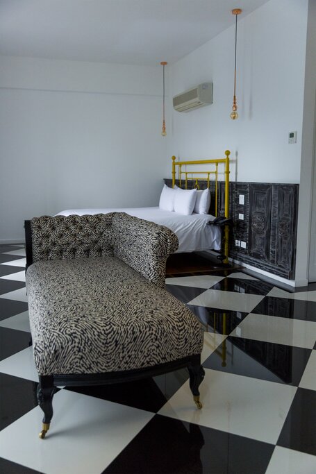 Hotel225