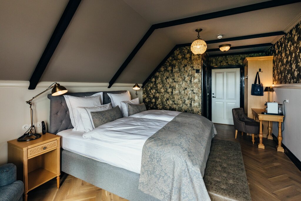 Hotel1240