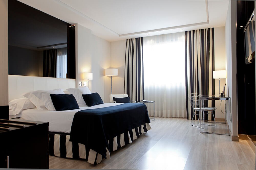 Hotel952