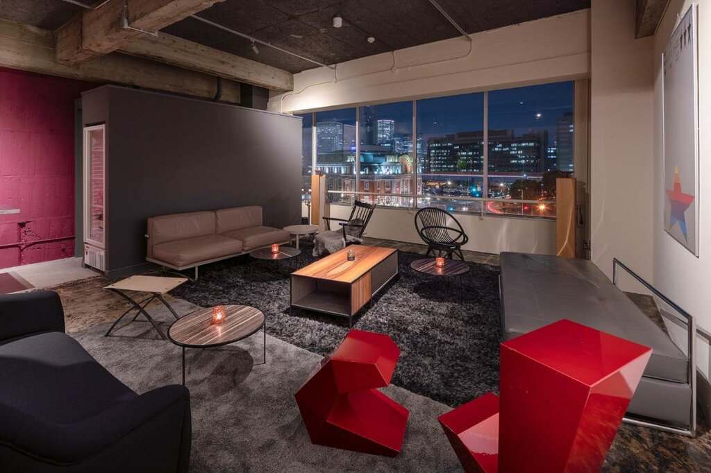 Hotel137