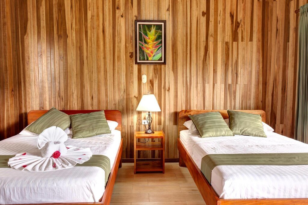 Hotel220