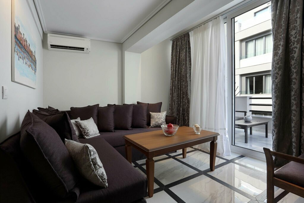 Hotel541