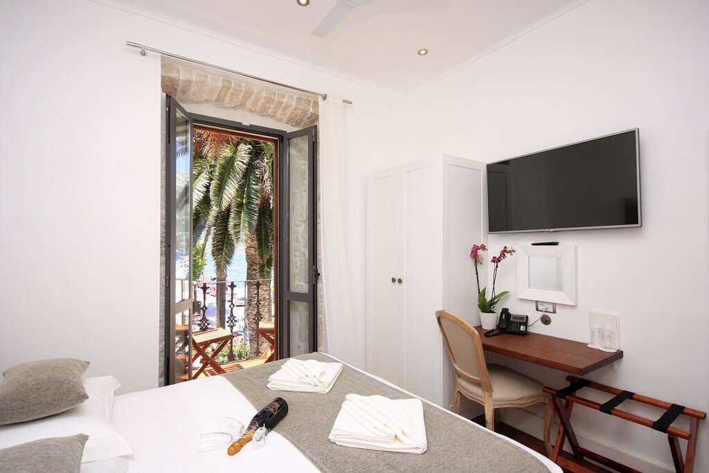 Hotel1338