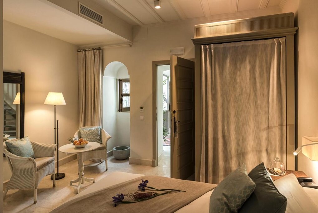Hotel971