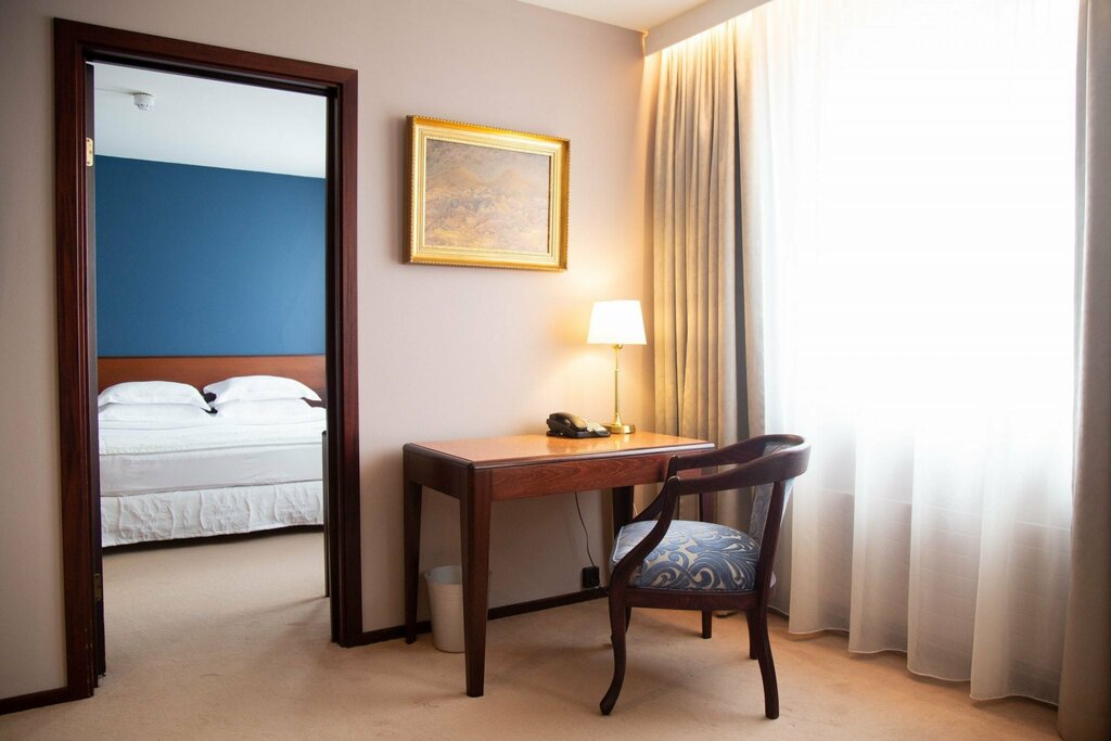 Hotel1213