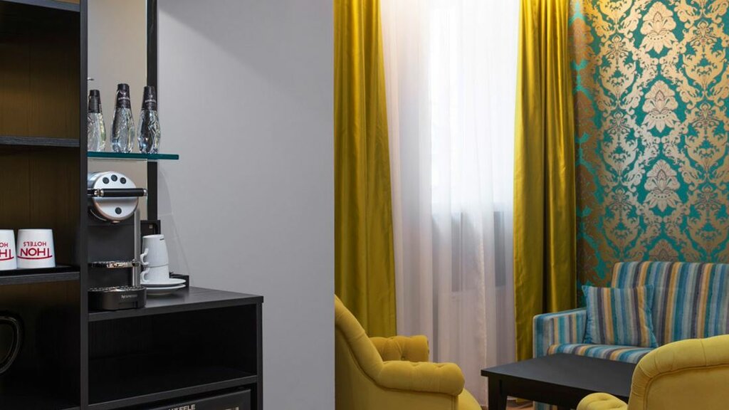 Hotel396