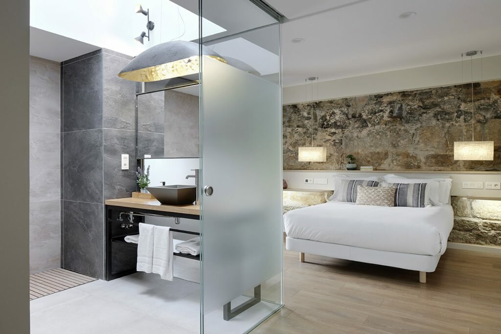 Hotel899