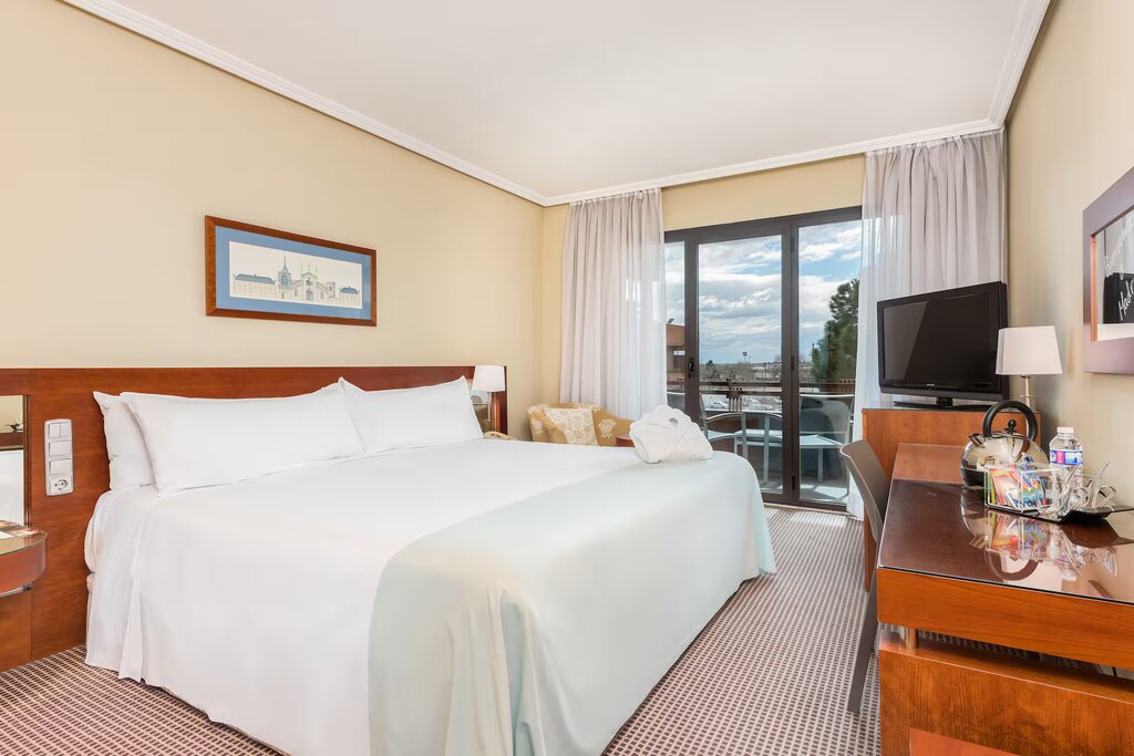 Hotel823