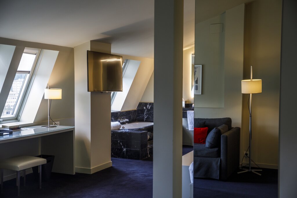 Hotel714