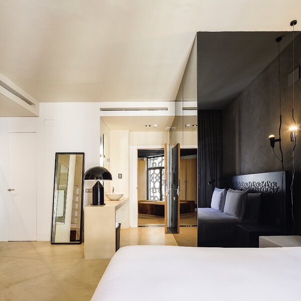 Hotel813