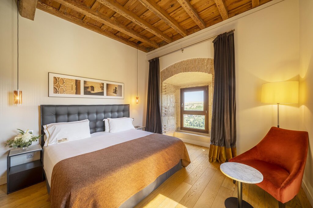 Hotel692