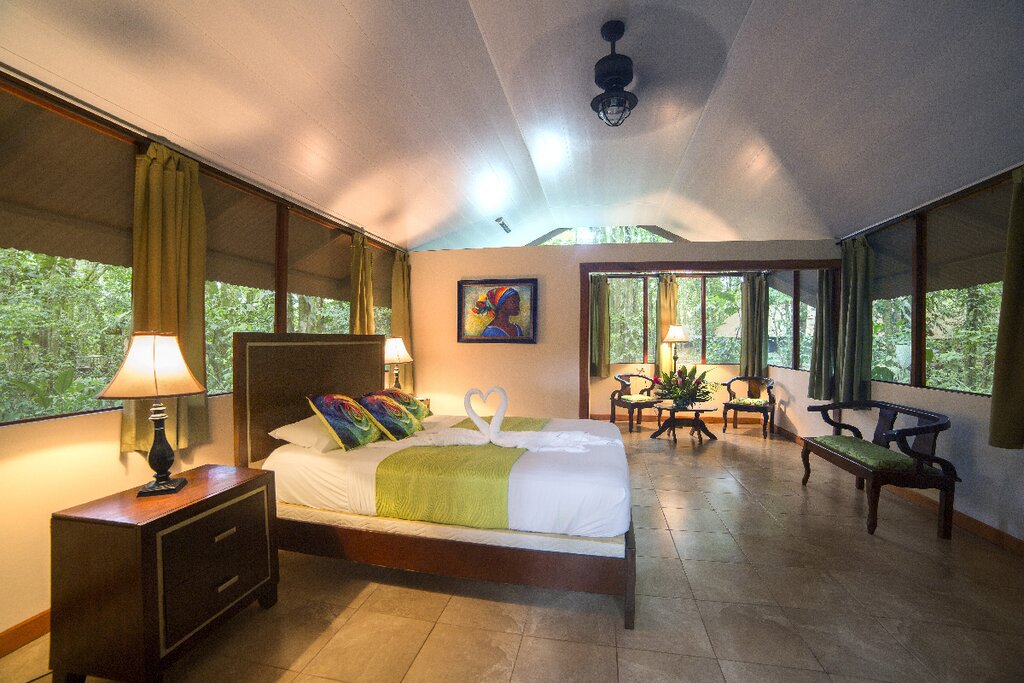 Hotel206