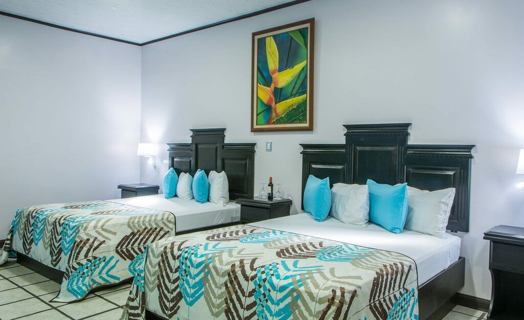 Hotel162