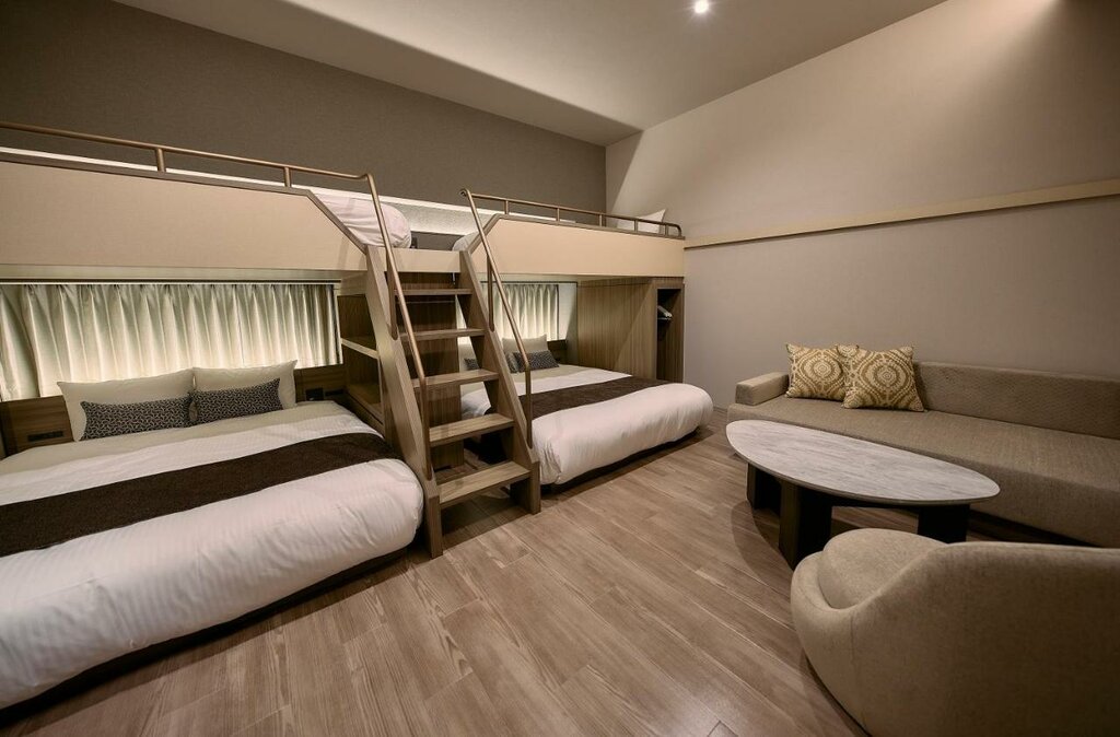 Hotel144