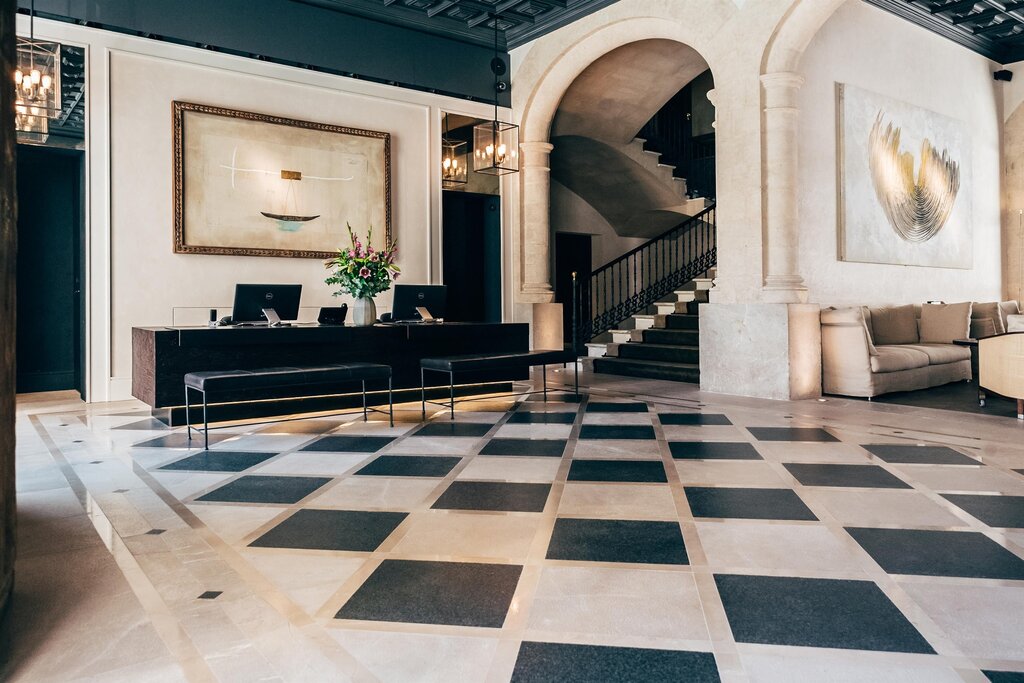 Hotel993
