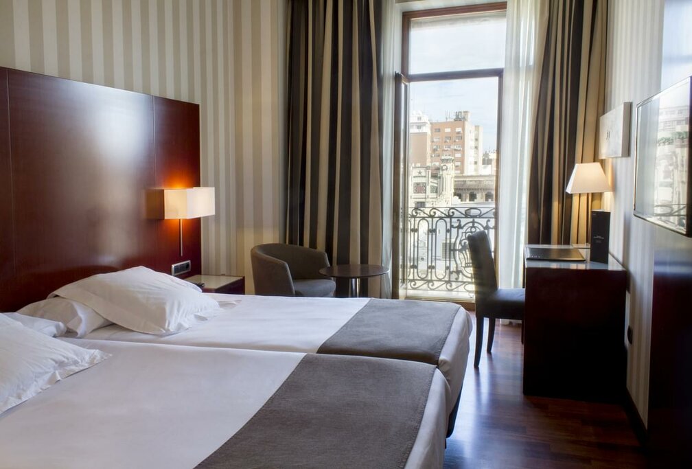 Hotel858