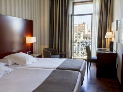 Hotel858