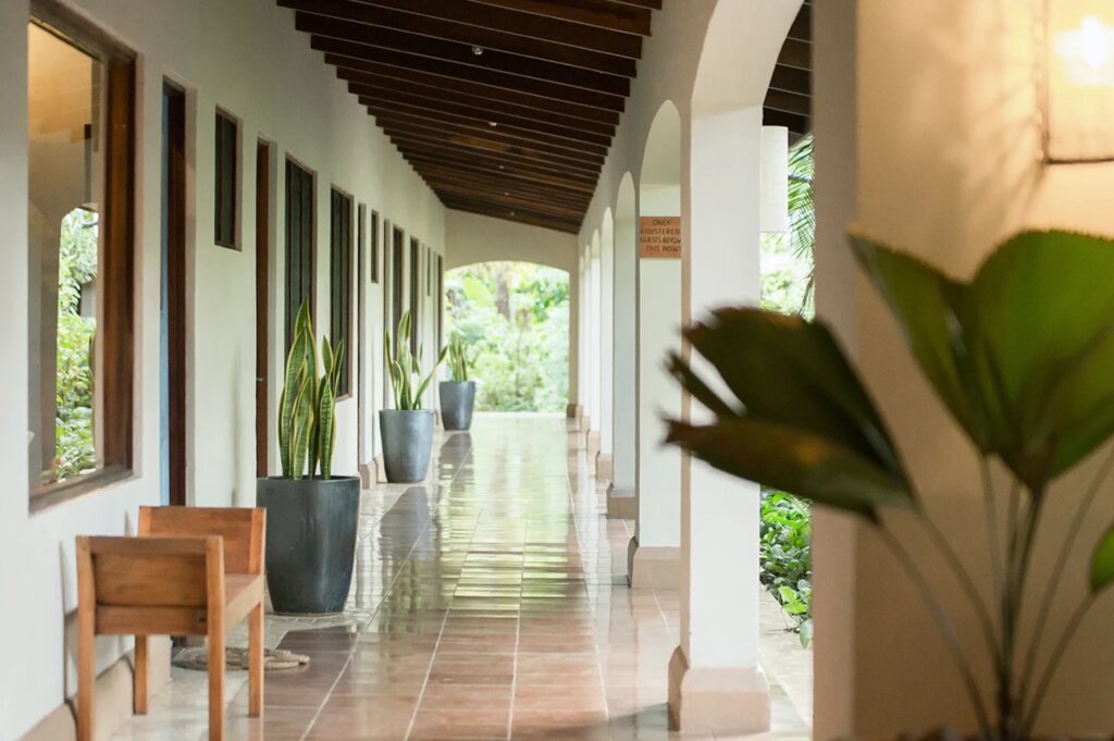 Hotel295