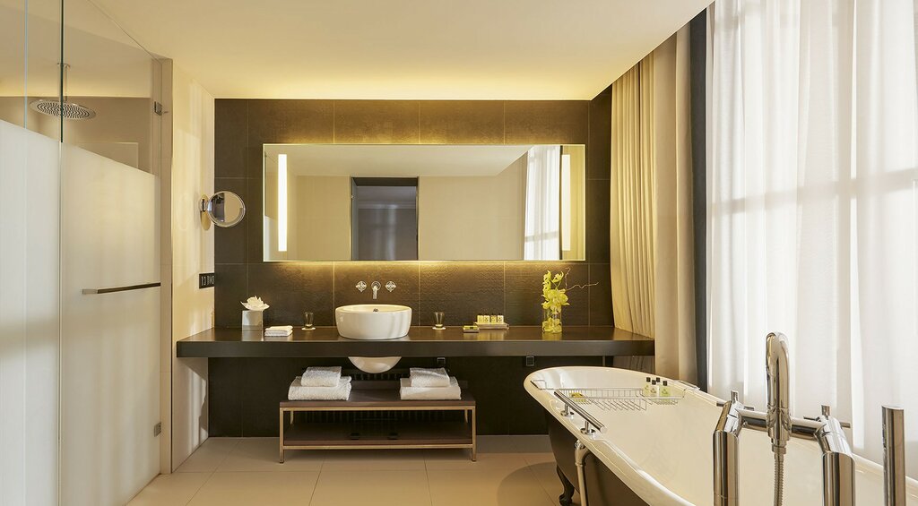 Hotel1299