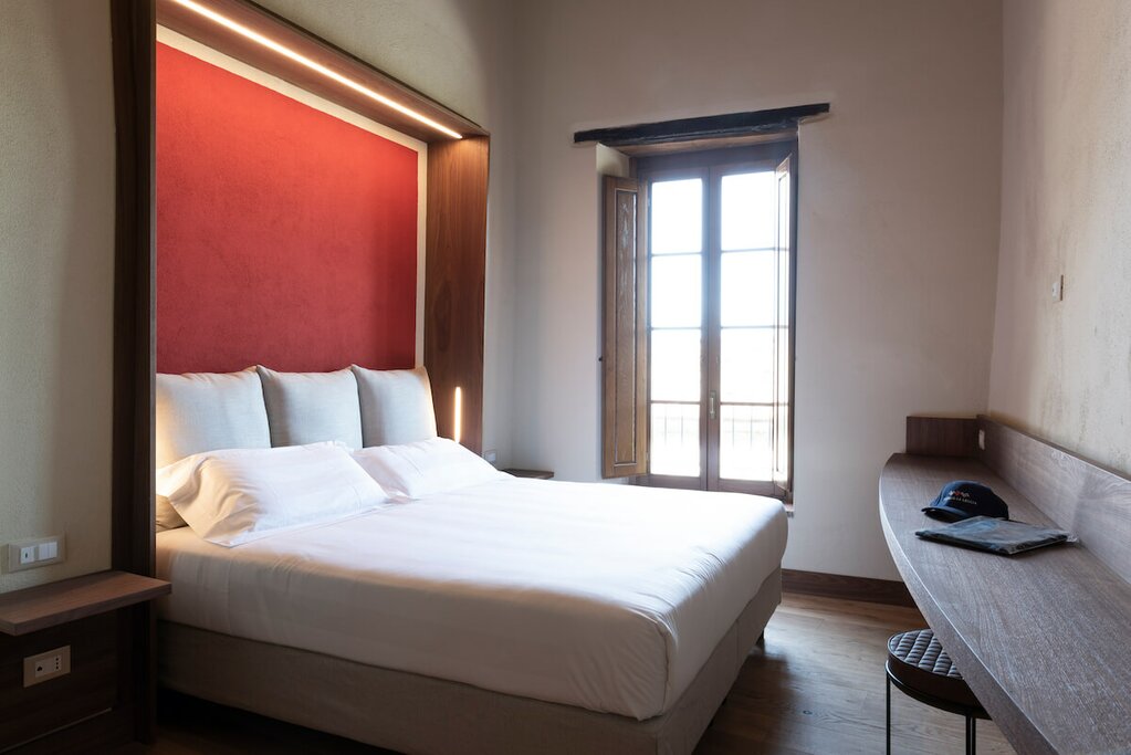 Hotel33