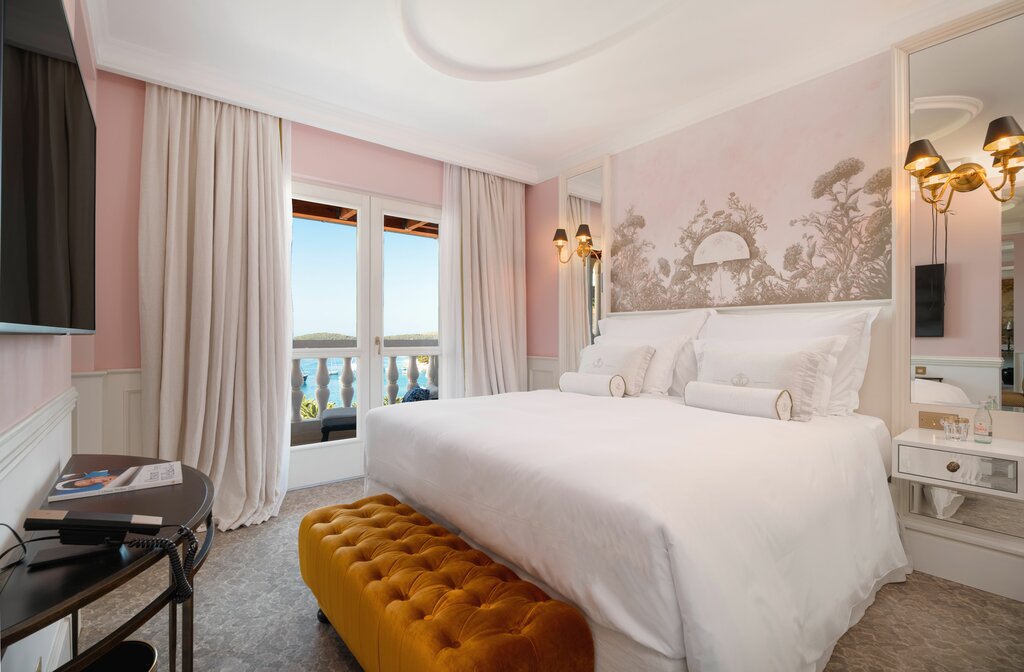 Hotel1351