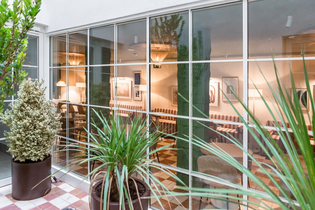 Hotel763