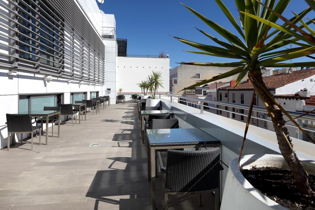 Hotel679