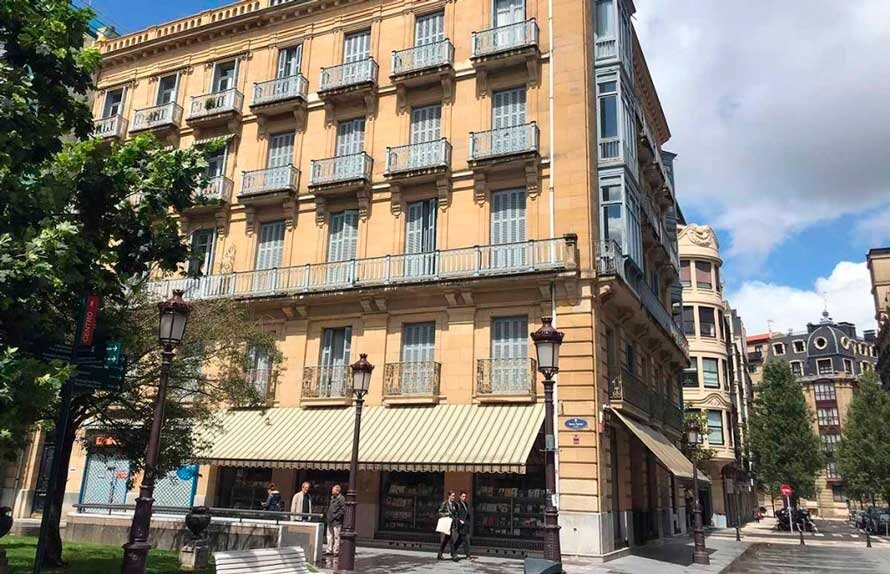 Hotel780