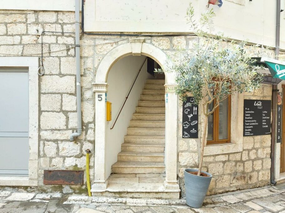 Hotel1359