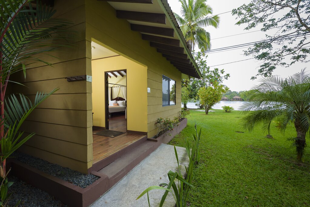 Hotel176