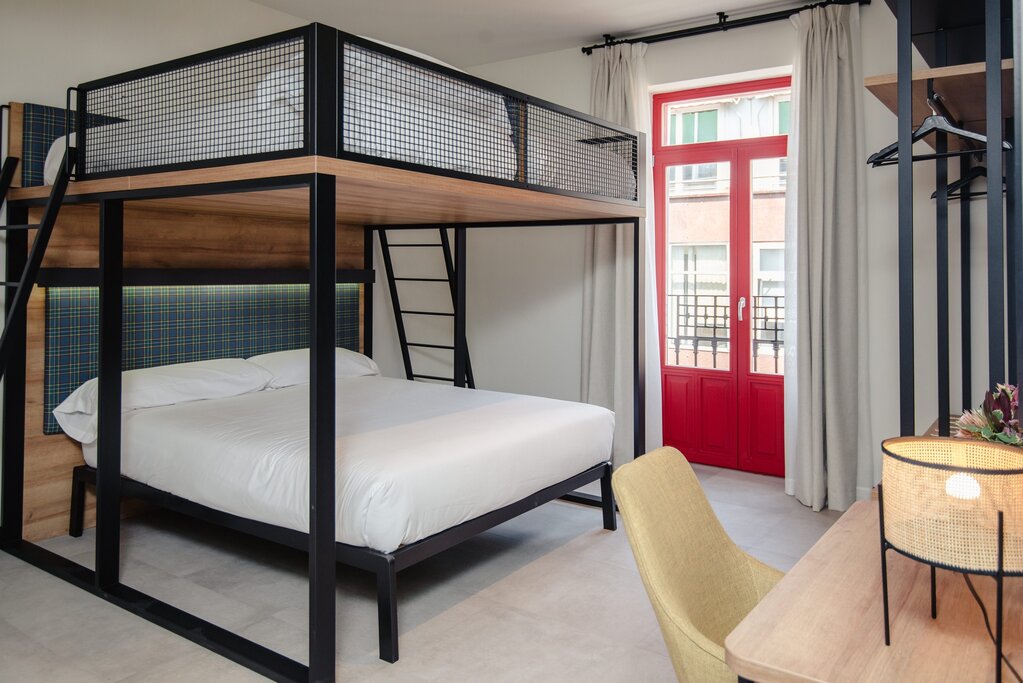 Hotel1111