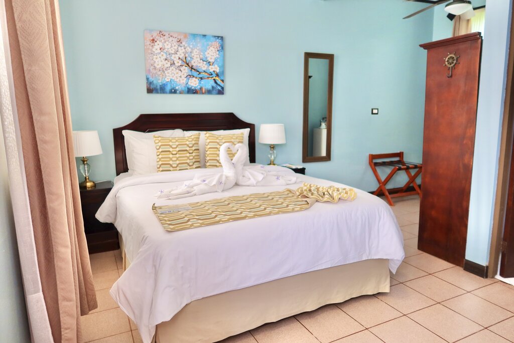 Hotel213