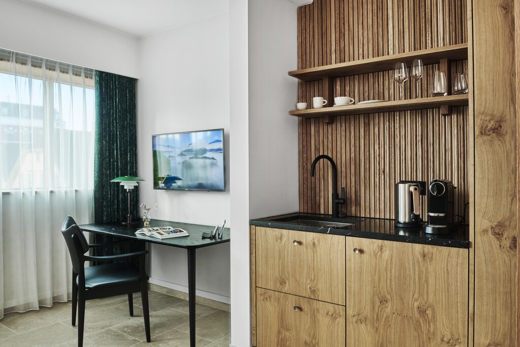 Hotel371