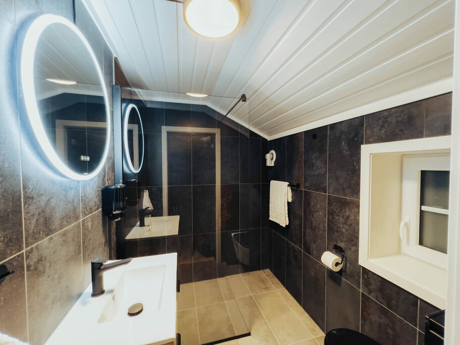 Hotel356