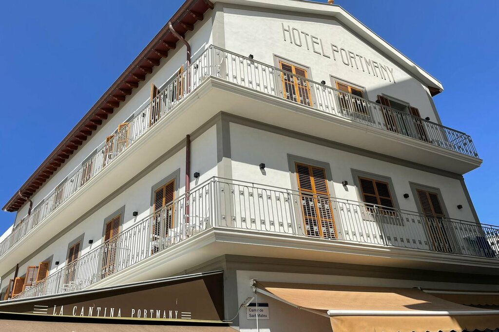 Hotel1098