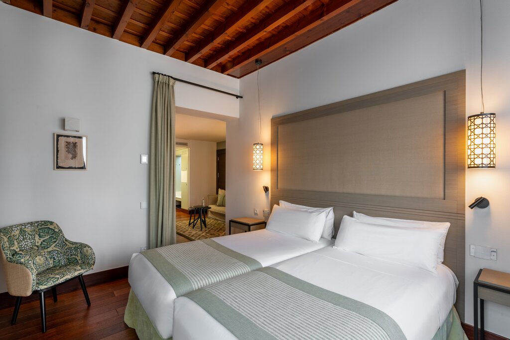 Hotel726