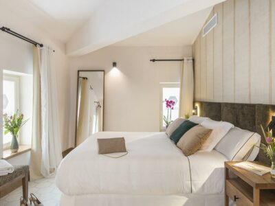 Hotel979