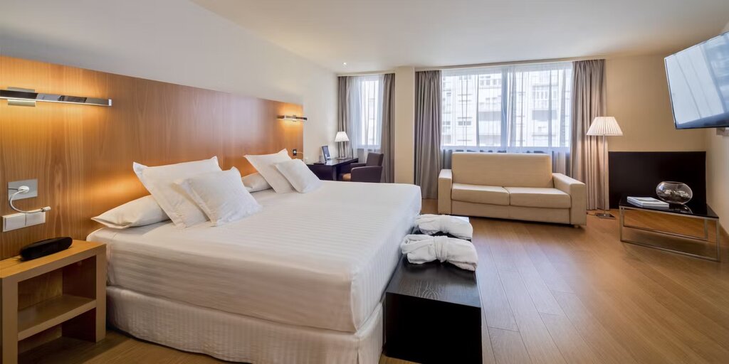 Hotel973