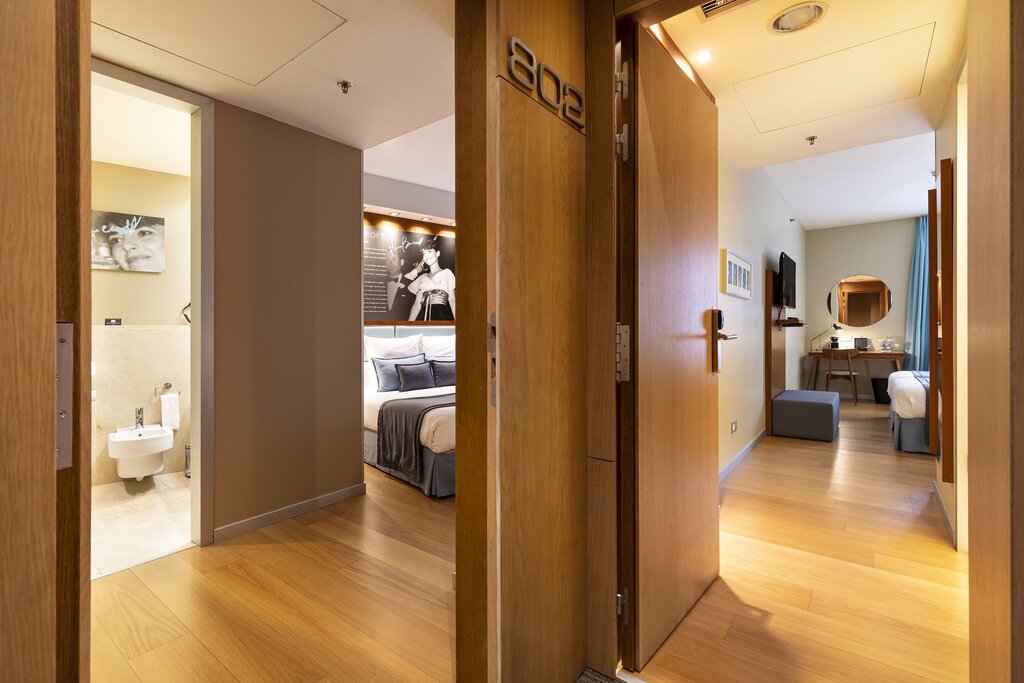 Hotel701